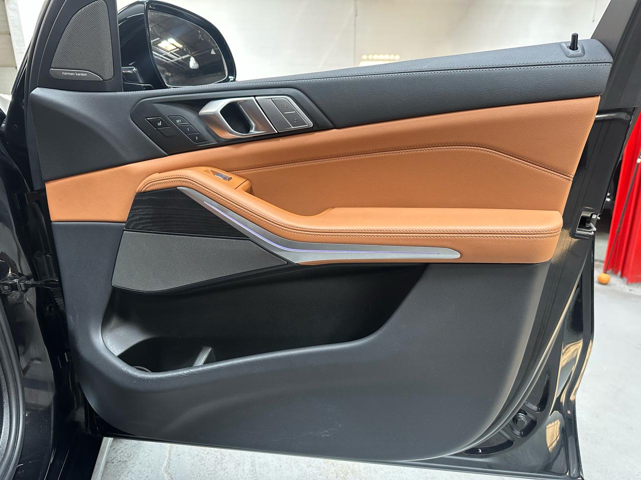 BMW X7 xDrive40i Sports Activity Vehicle 2022