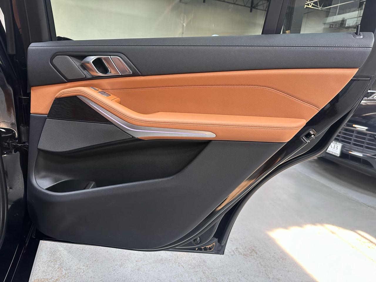 BMW X7 xDrive40i Sports Activity Vehicle 2022