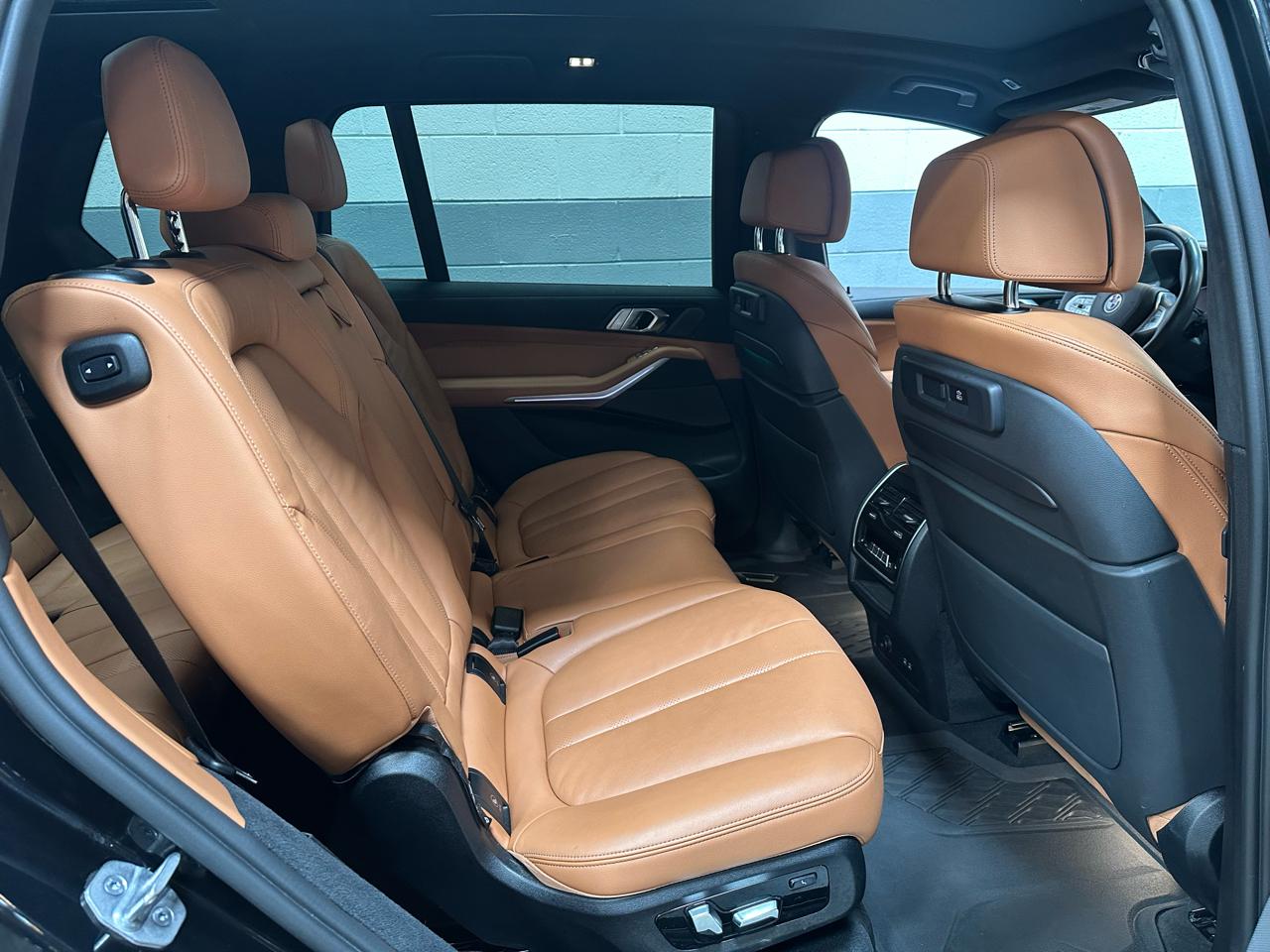 BMW X7 xDrive40i Sports Activity Vehicle 2022