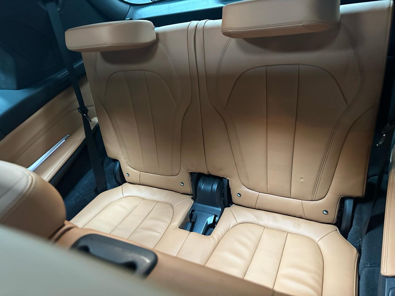 BMW X7 xDrive40i Sports Activity Vehicle 2022