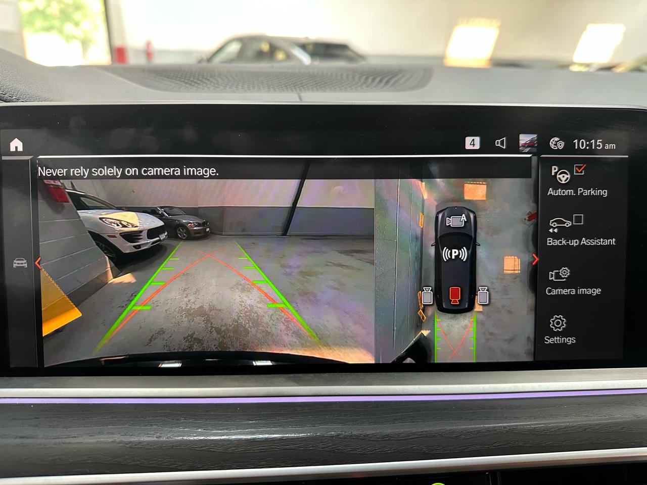 BMW X7 xDrive40i Sports Activity Vehicle 2022