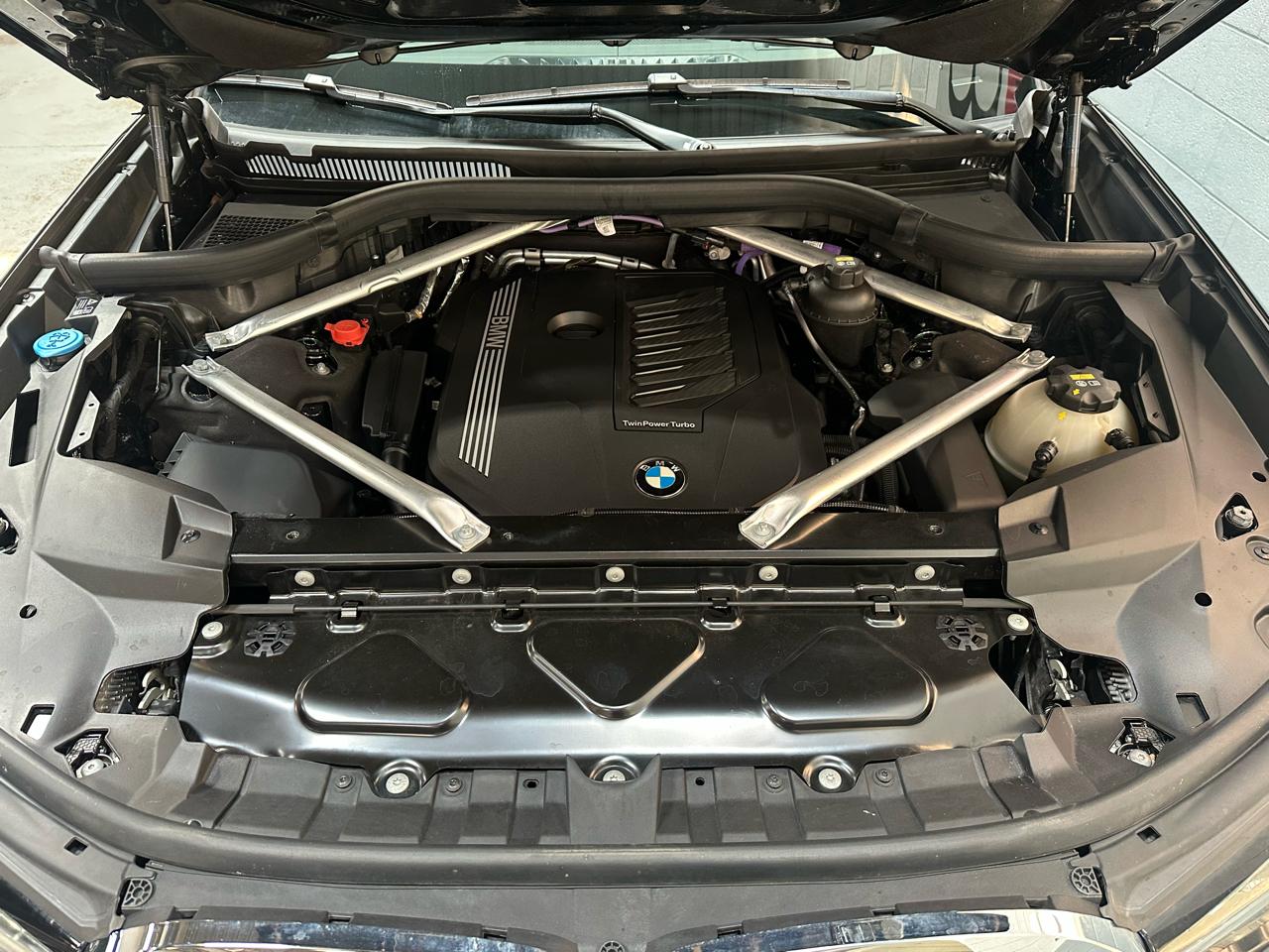 BMW X7 xDrive40i Sports Activity Vehicle 2022