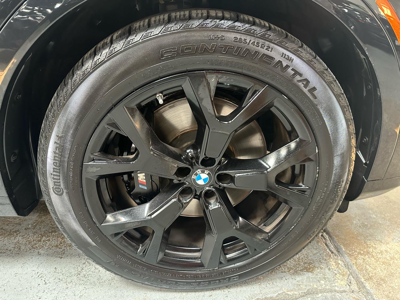 BMW X7 xDrive40i Sports Activity Vehicle 2022