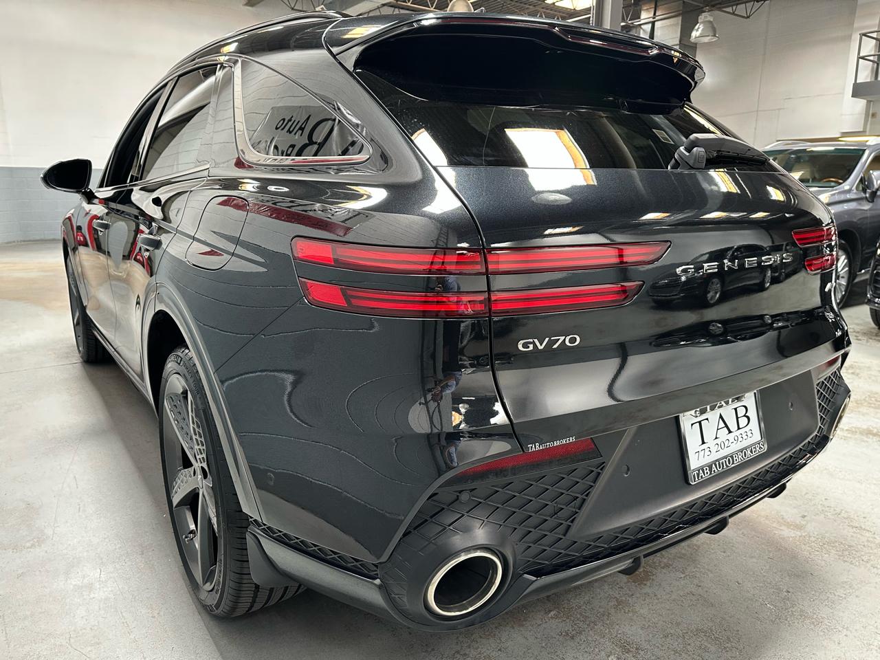Genesis GV70 2.5T Sport Prestige AWD 2025