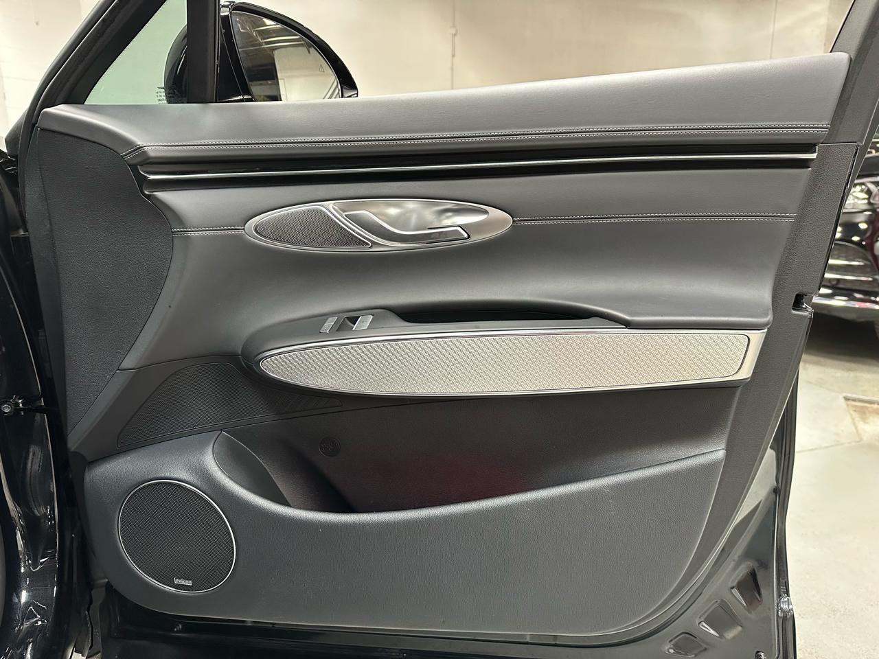 Genesis GV70 2.5T Sport Prestige AWD 2025