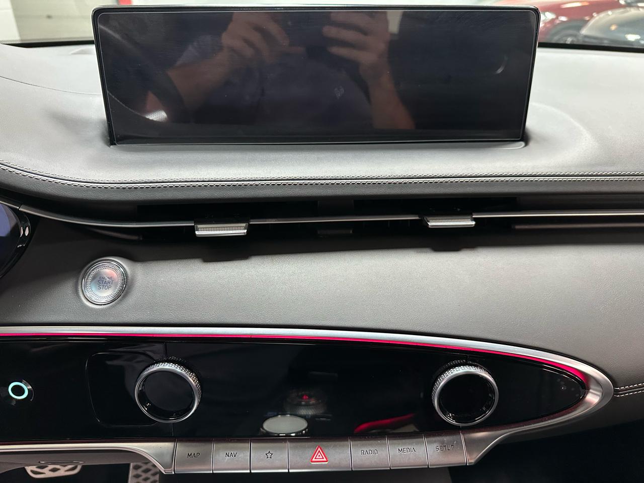 Genesis GV70 2.5T Sport Prestige AWD 2025