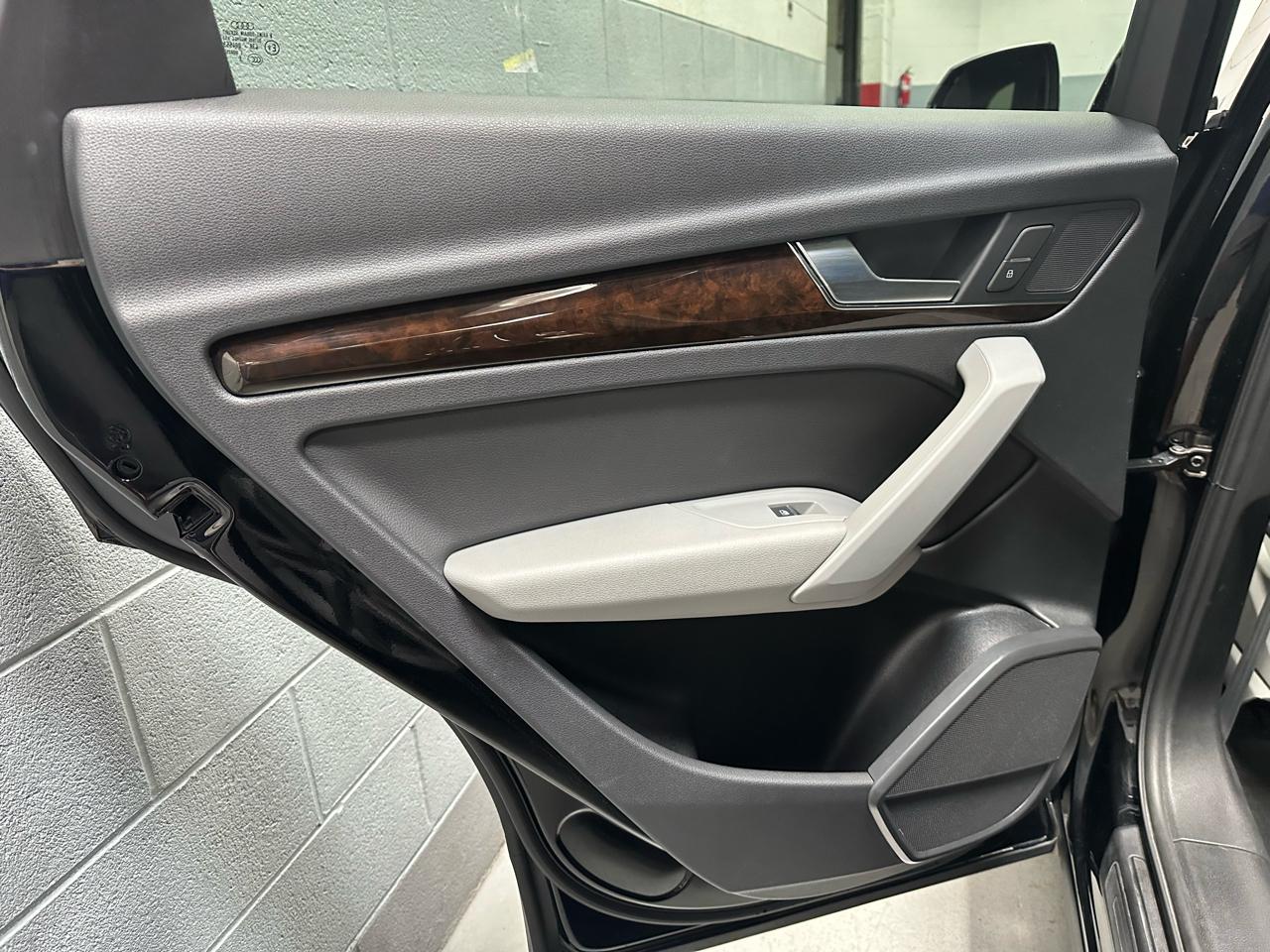 Audi Q5 2.0 TFSI Tech Premium 2018