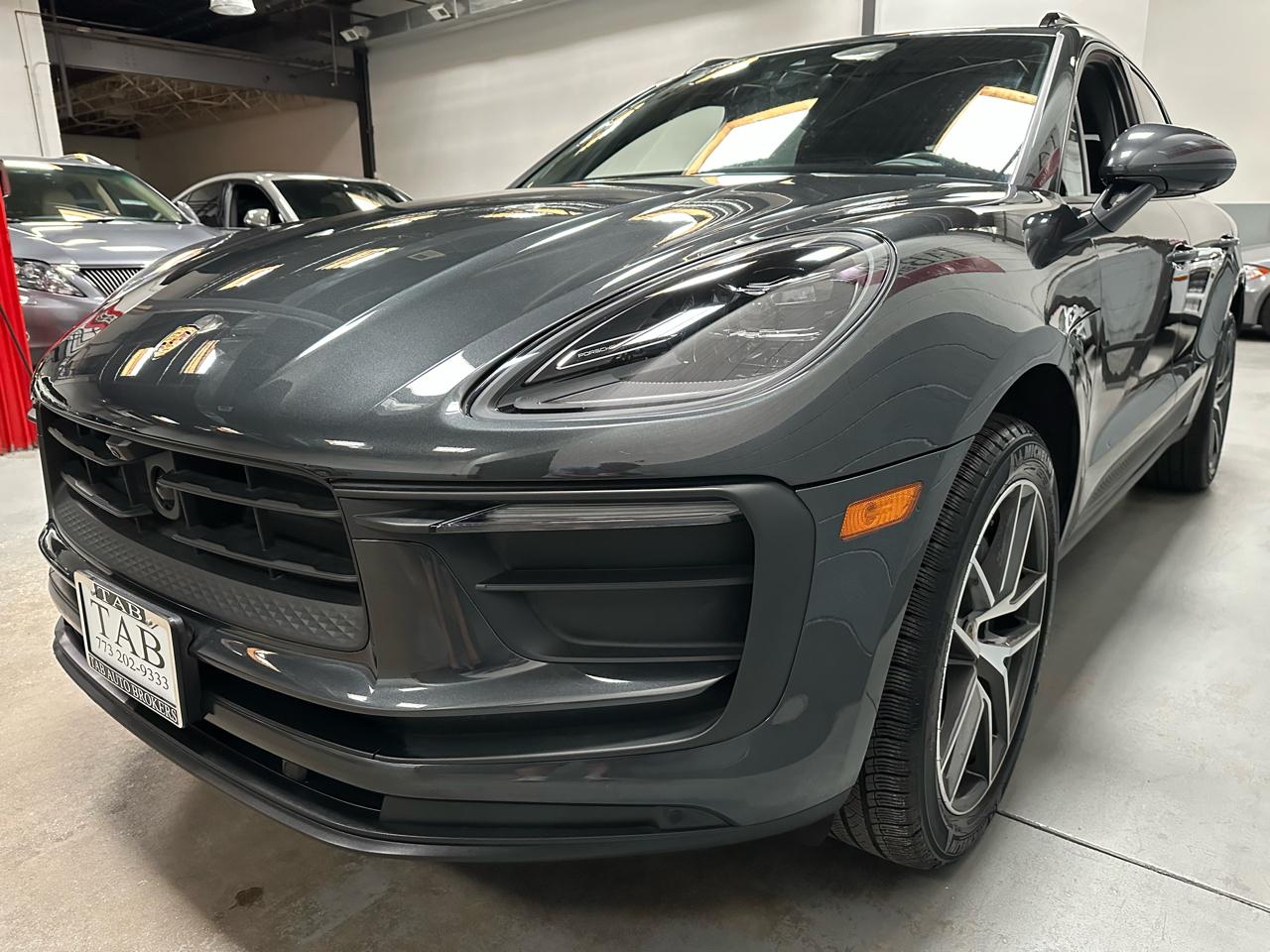 Porsche Macan AWD 2024