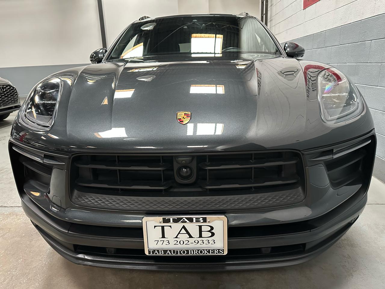 Porsche Macan AWD 2024