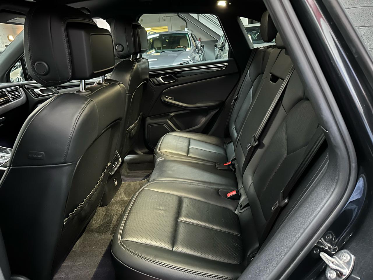 Porsche Macan AWD 2024