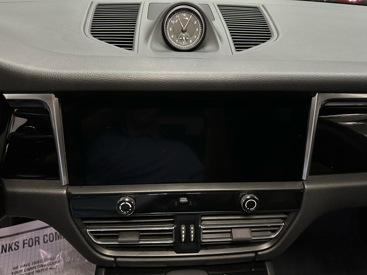 Porsche Macan AWD 2024