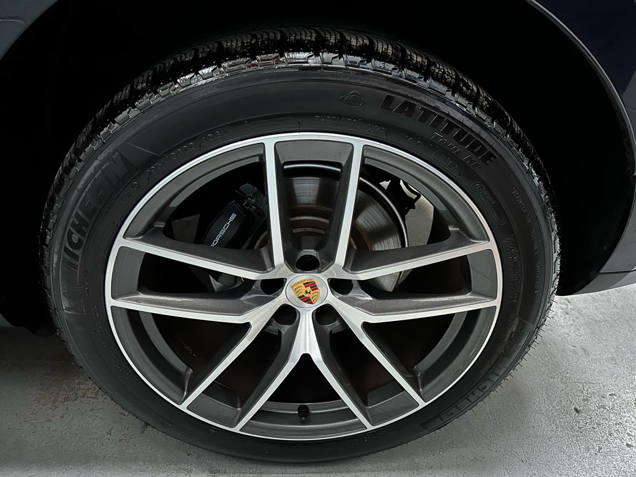 Porsche Macan AWD 2024