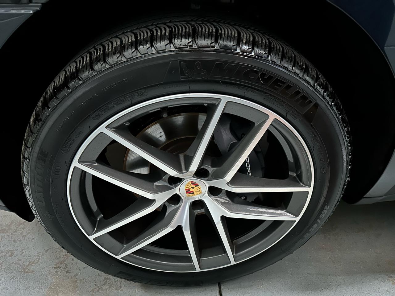 Porsche Macan AWD 2024