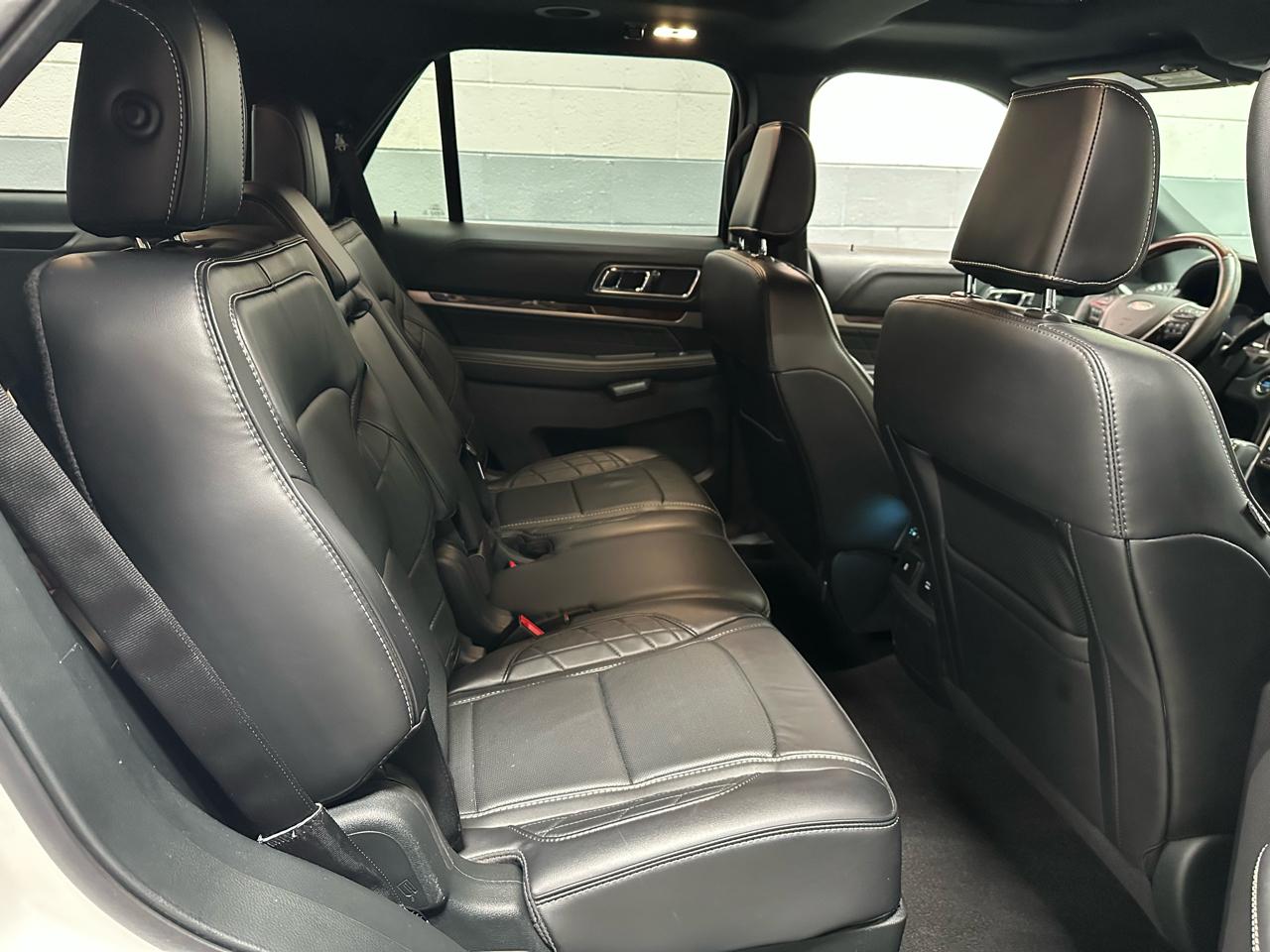 Ford Explorer Platinum 4WD 2019