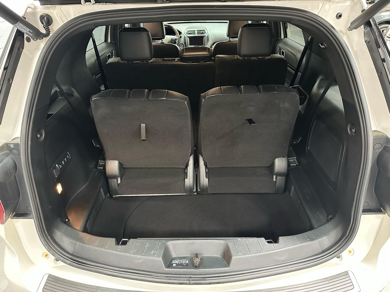 Ford Explorer Platinum 4WD 2019
