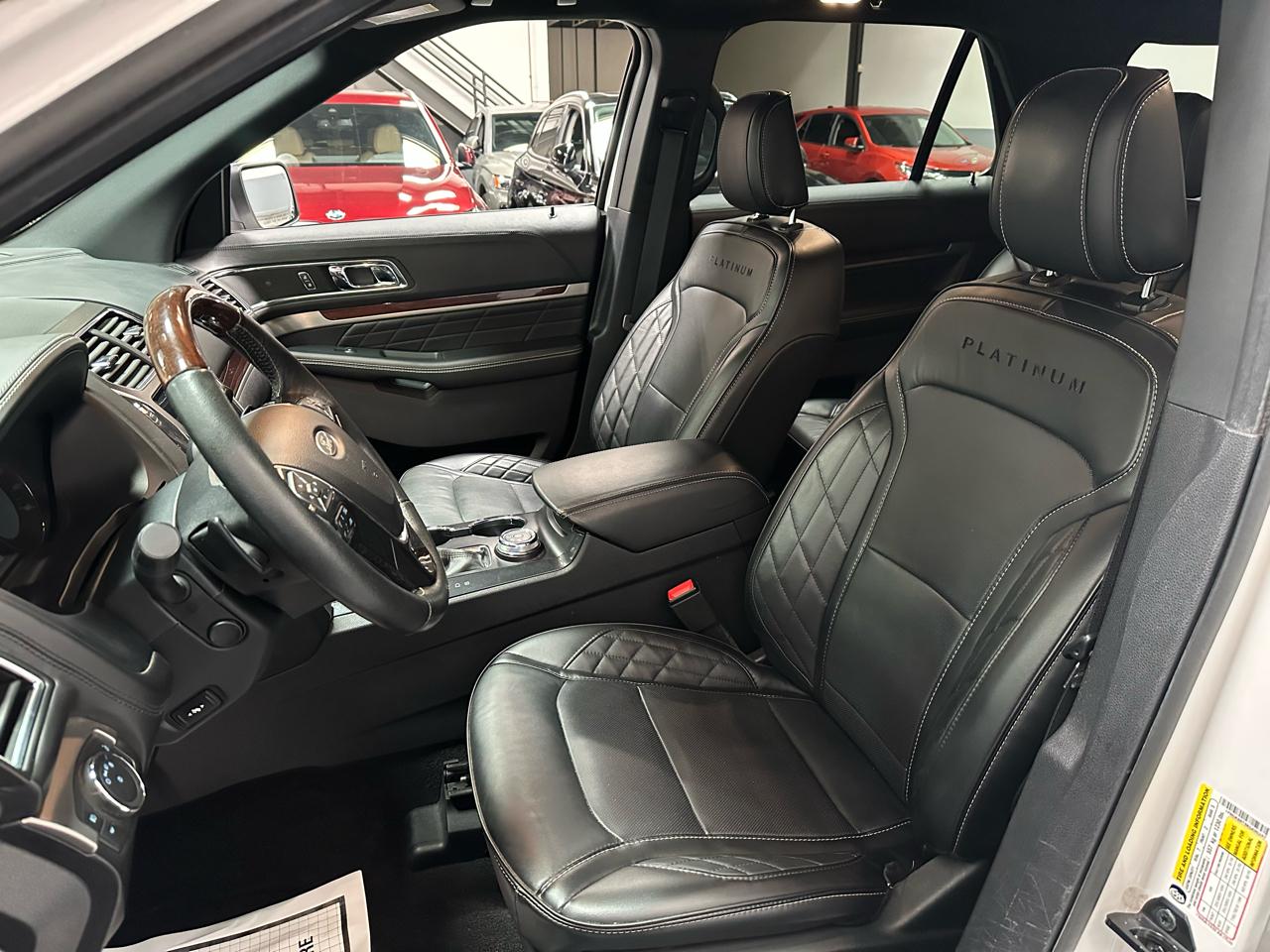 Ford Explorer Platinum 4WD 2019