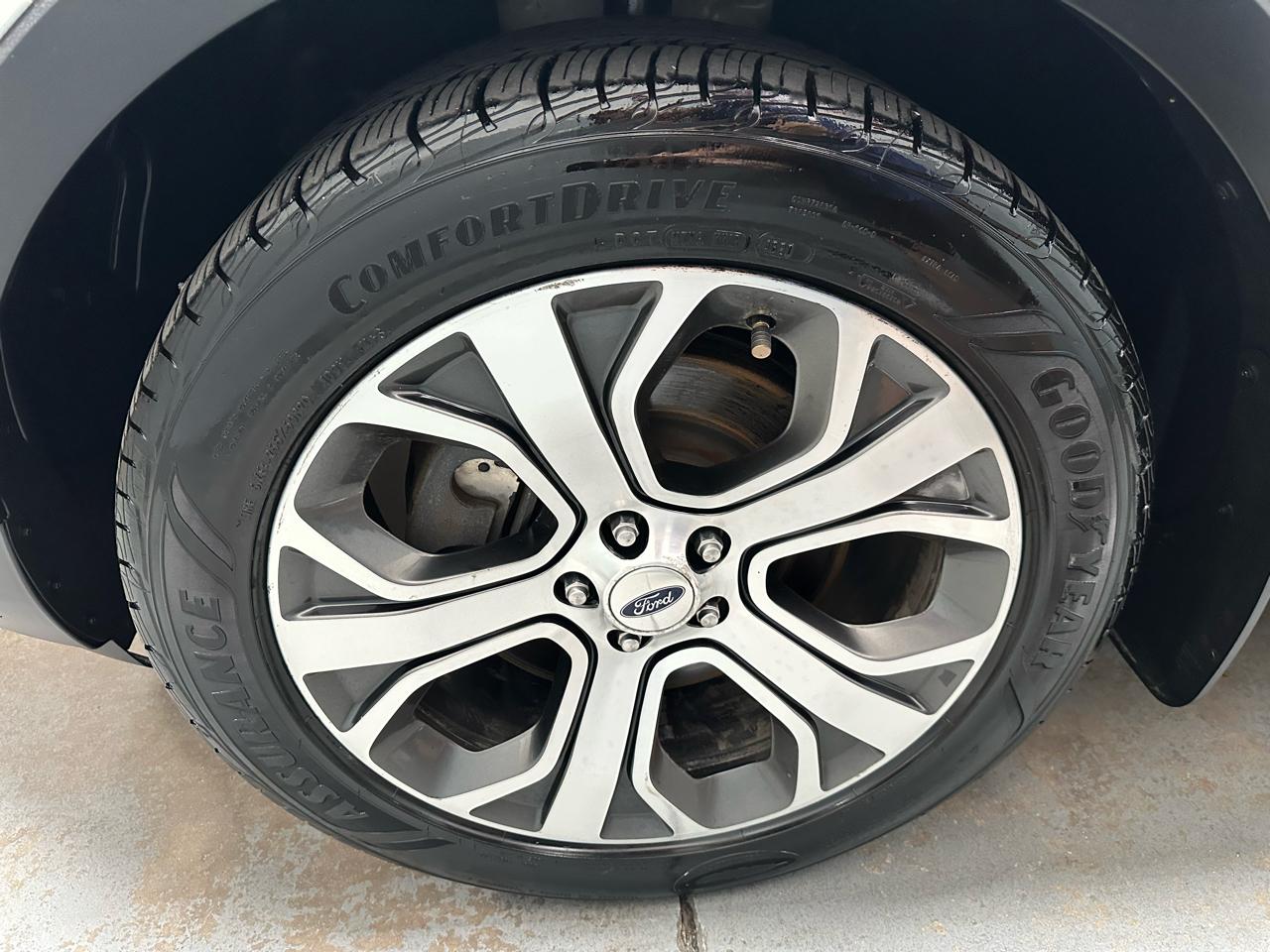 Ford Explorer Platinum 4WD 2019