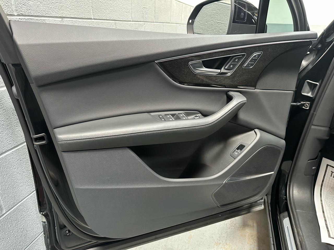Audi Q7 Premium Plus 55 TFSI quattro 2022