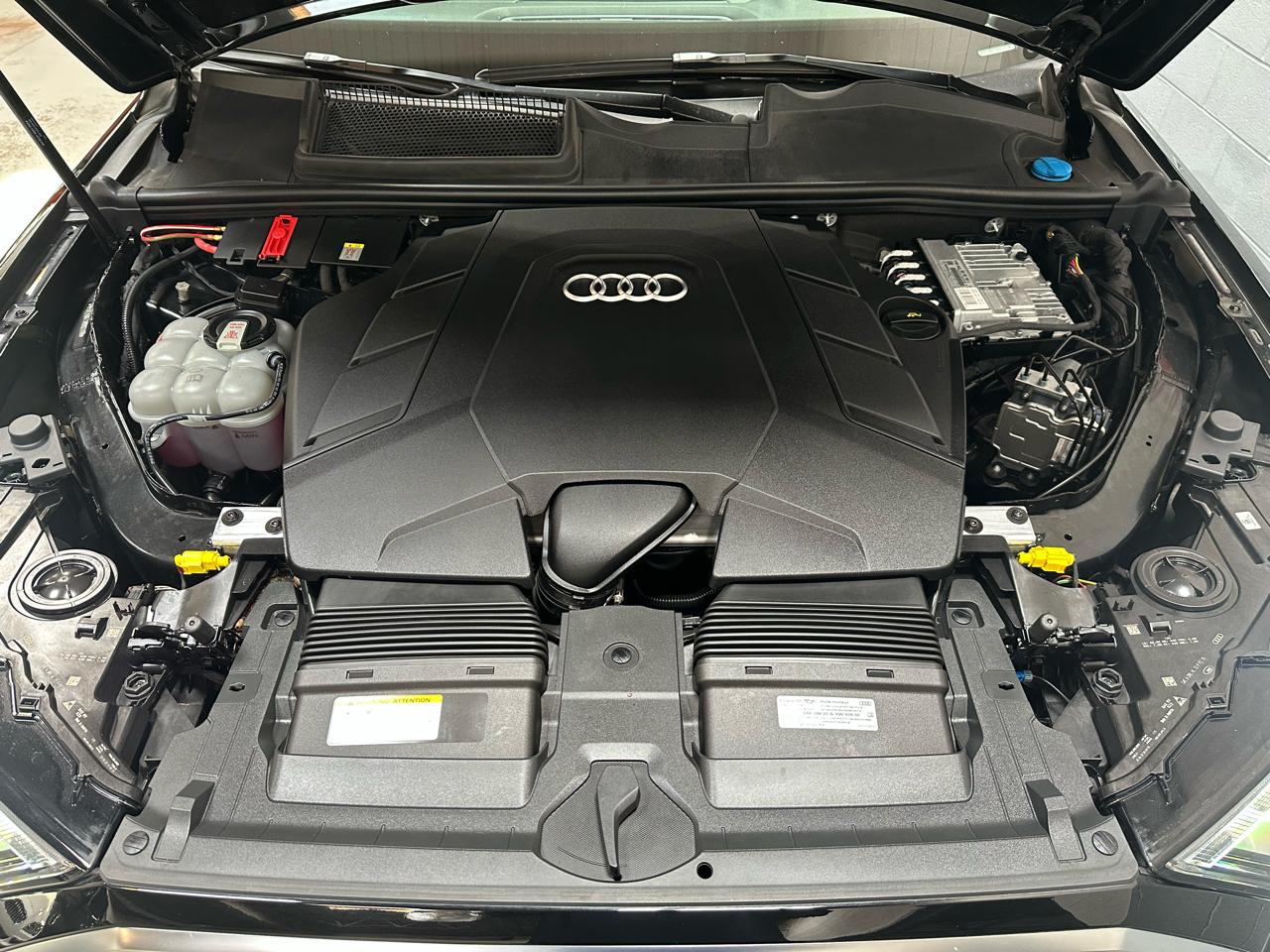 Audi Q7 Premium Plus 55 TFSI quattro 2022