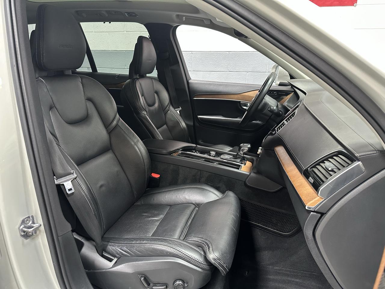 Volvo XC90 T6 AWD Inscription 6 Passenger 2020