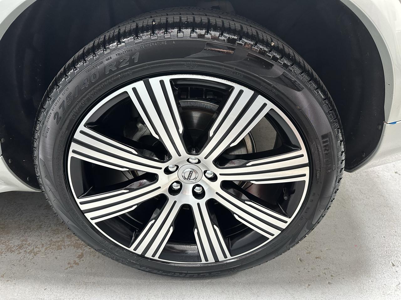 Volvo XC90 T6 AWD Inscription 6 Passenger 2020