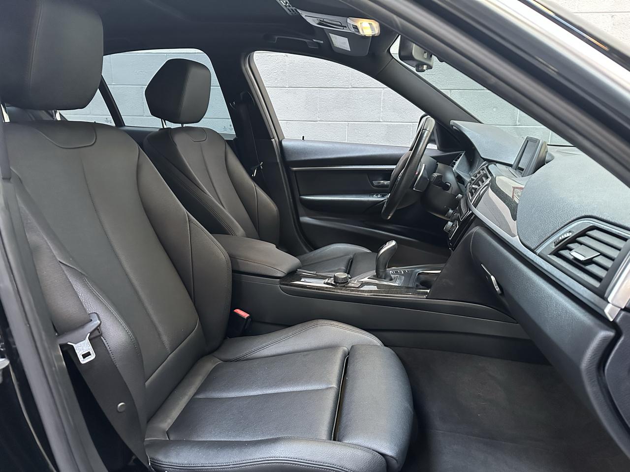 BMW 3 Series 330i xDrive Sedan South Africa 2017