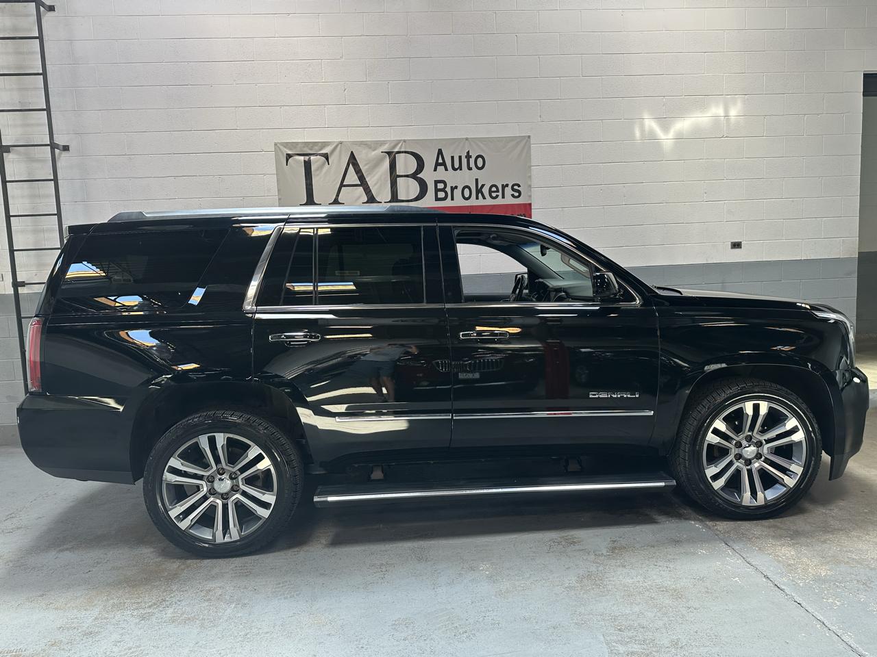 GMC Yukon 4WD 4dr Denali 2019
