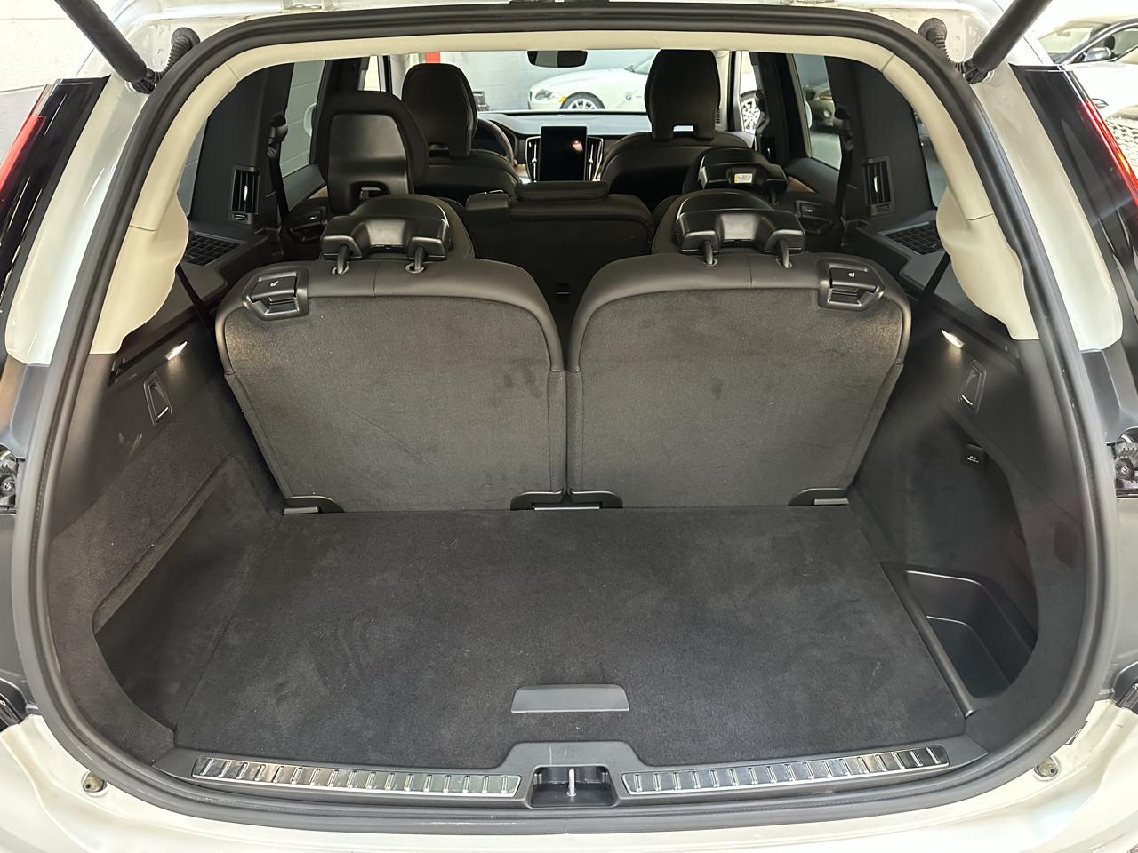 Volvo XC90 photo 13