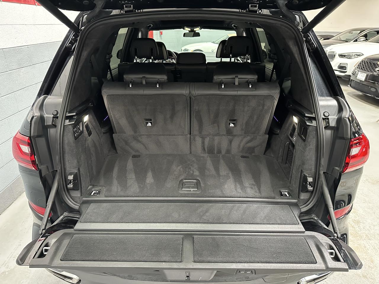 BMW X7 photo 13