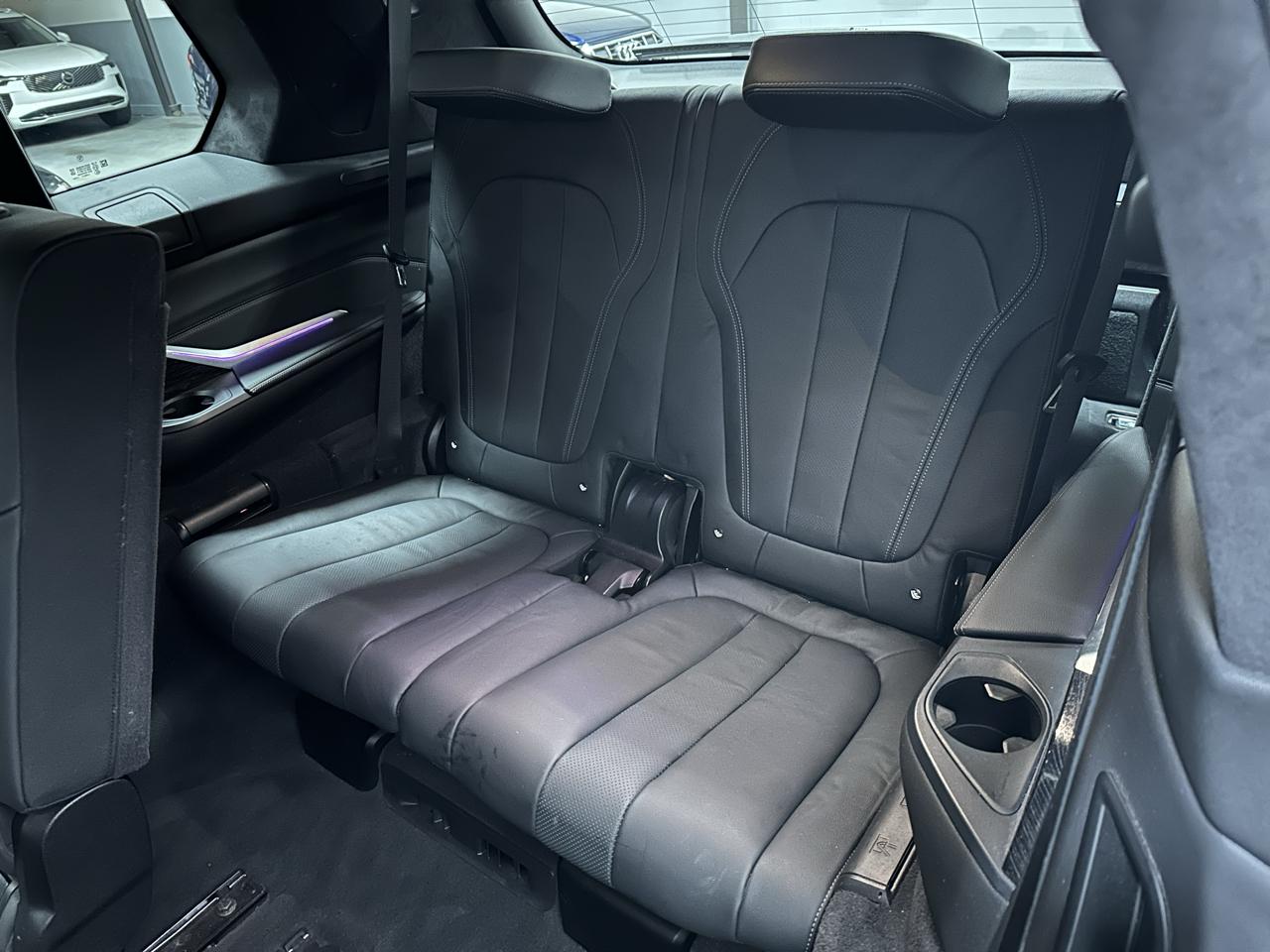 BMW X7 photo 14