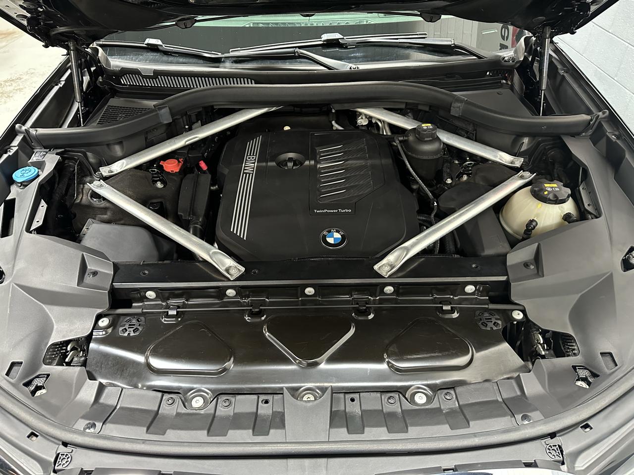 BMW X7 photo 24