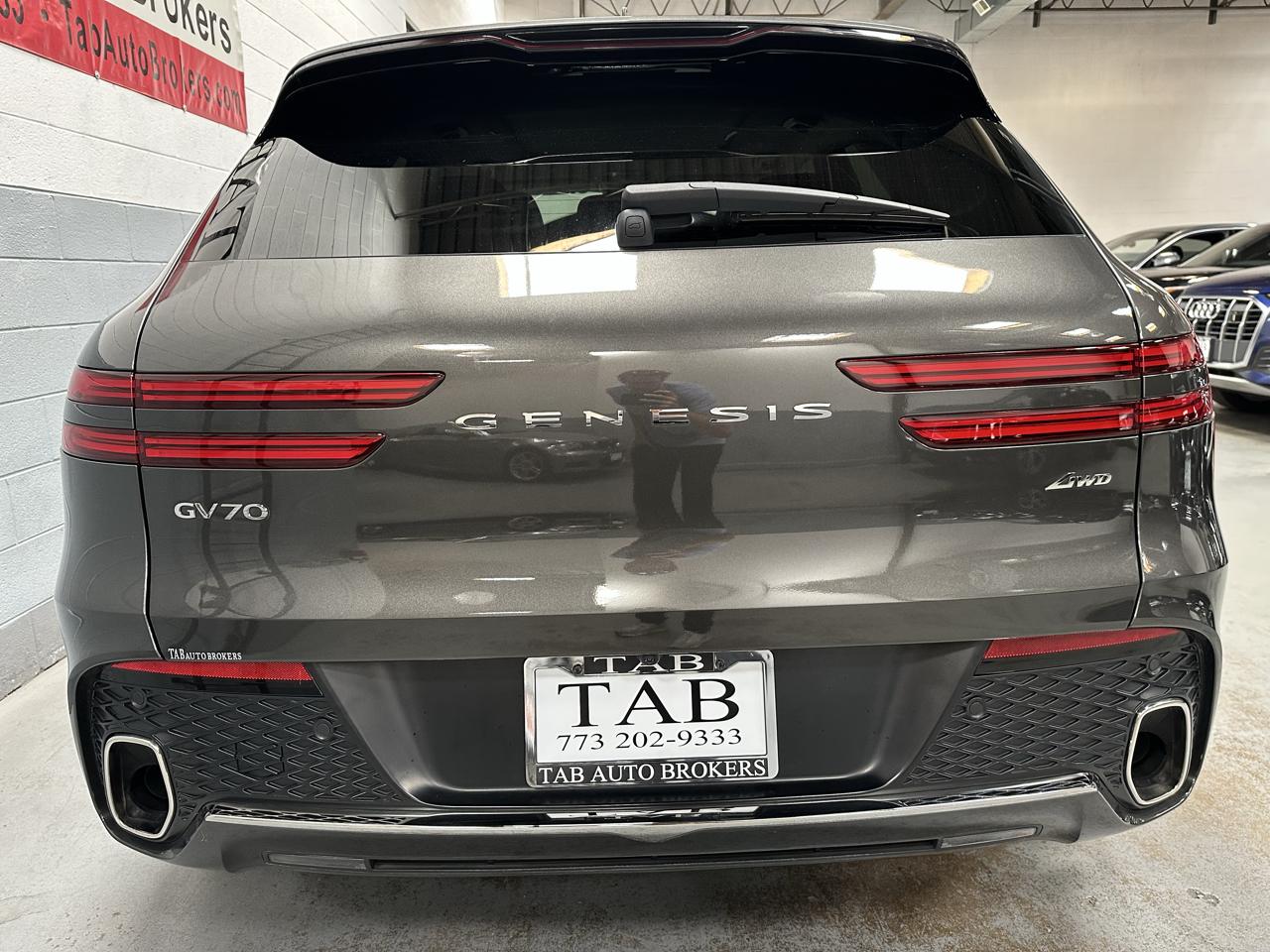 Genesis GV70 2.5T Advanced AWD 2025