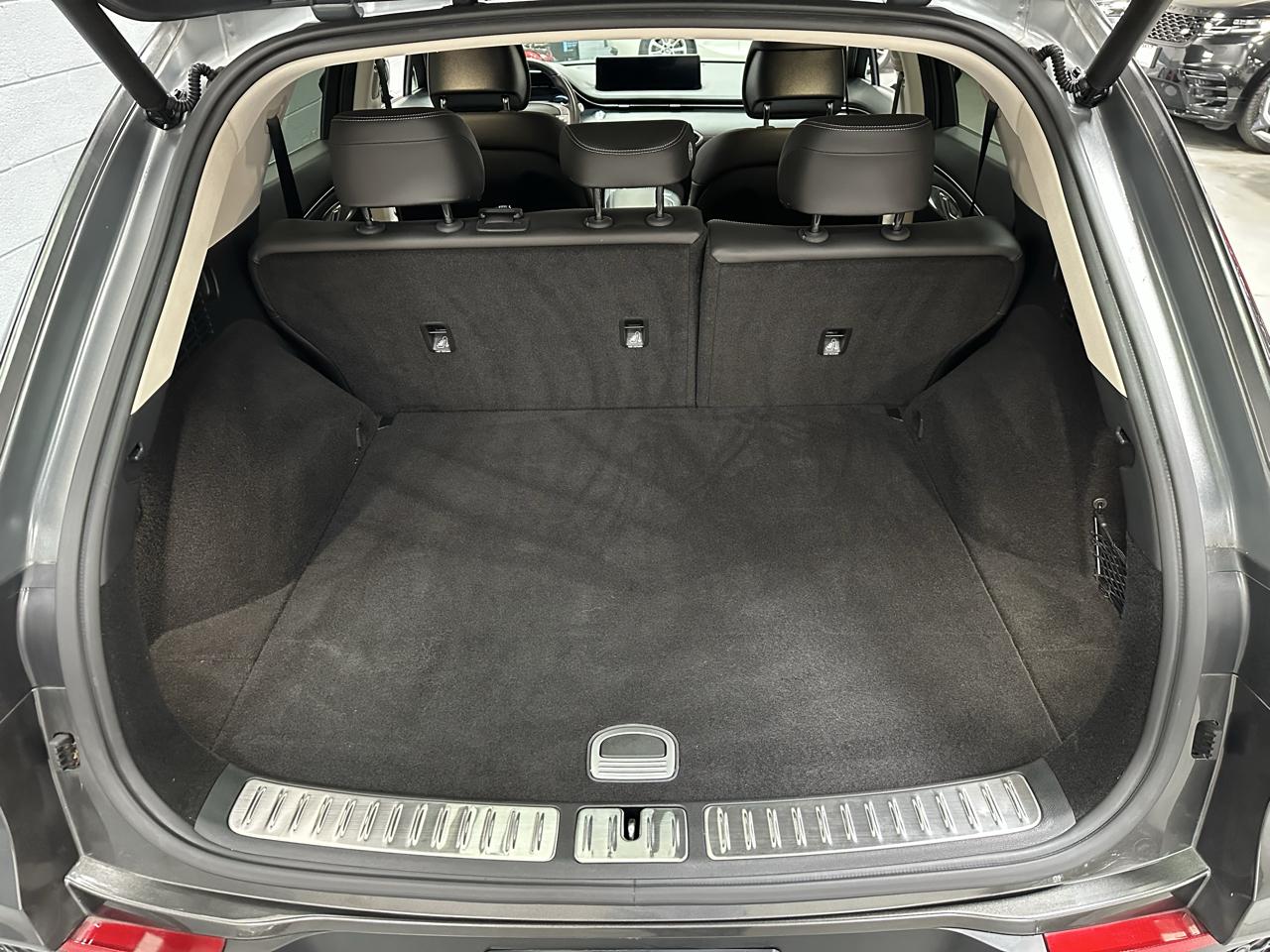 Genesis GV70 2.5T Advanced AWD 2025
