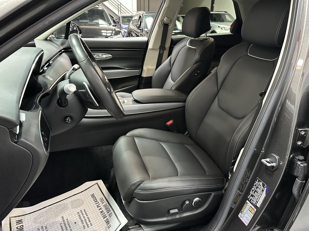 Genesis GV70 2.5T Advanced AWD 2025