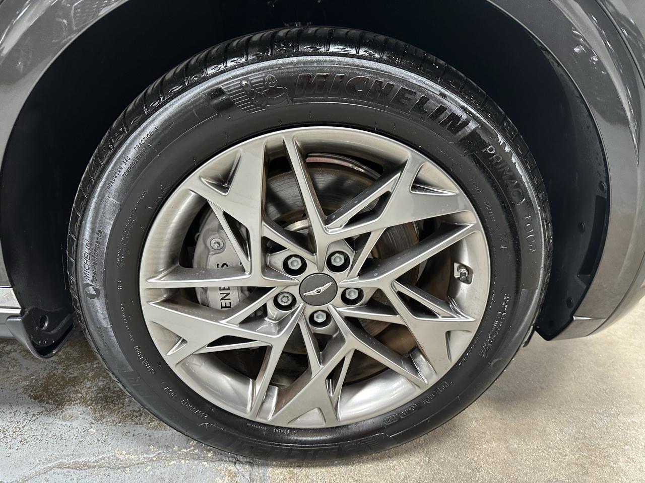Genesis GV70 2.5T Advanced AWD 2025