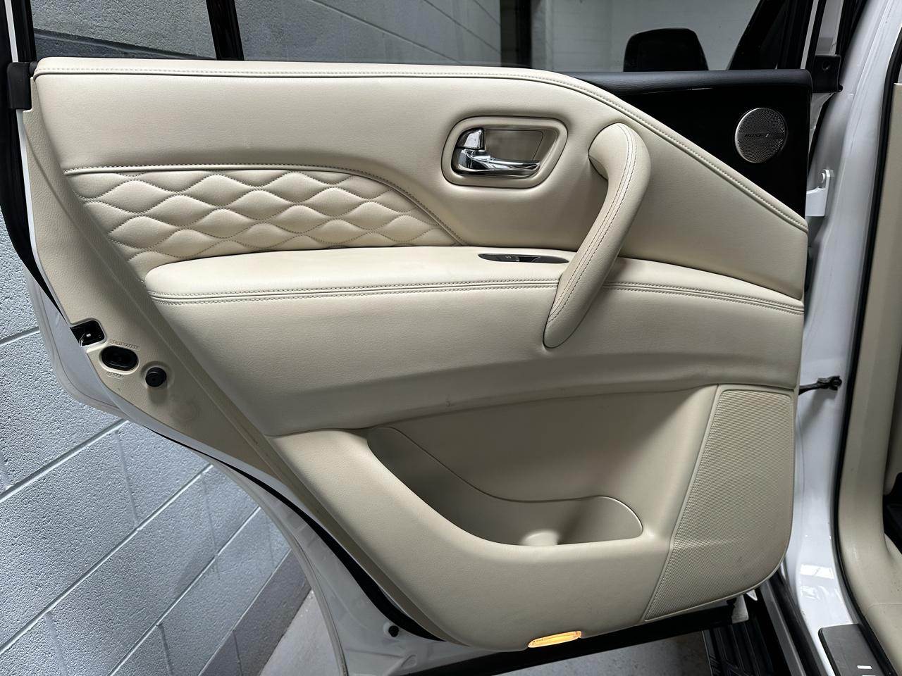 Infiniti QX80 LUXE 2020