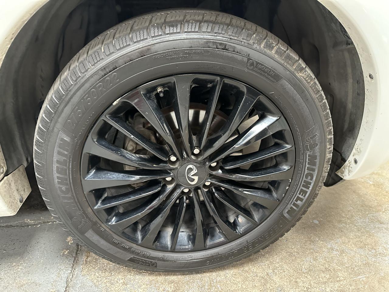Infiniti QX80 LUXE 2020