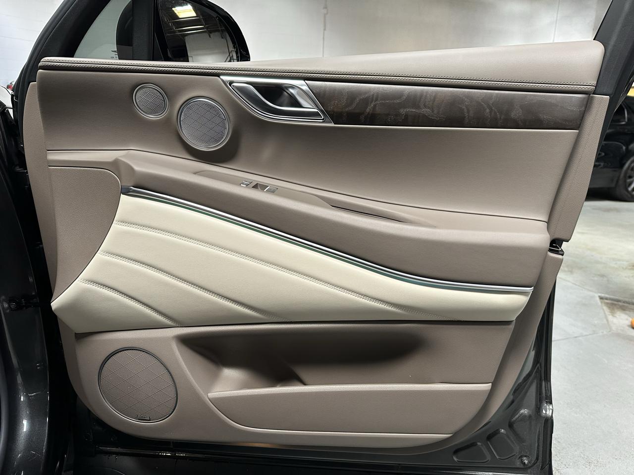 Genesis GV80 photo 8