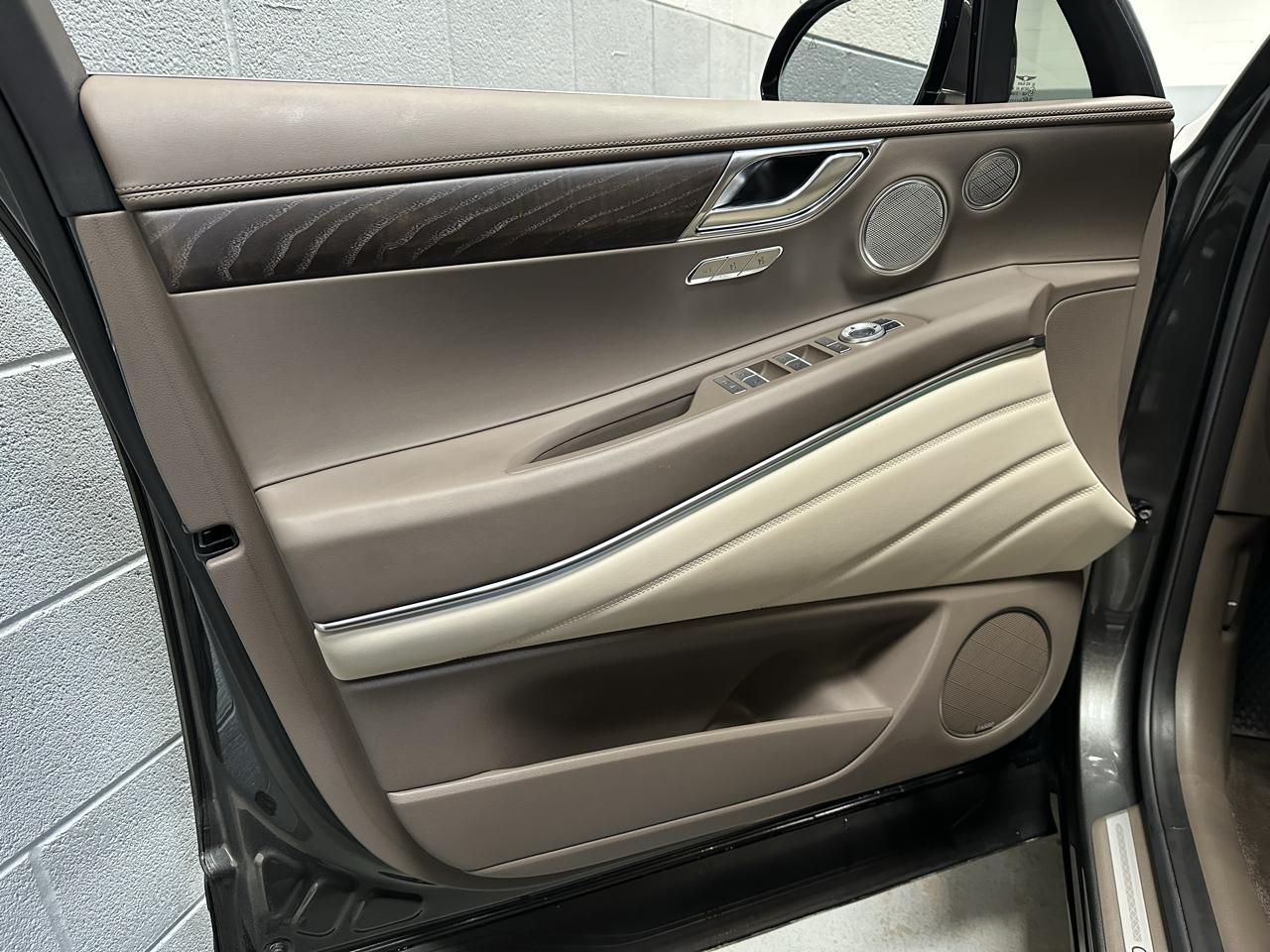 Genesis GV80 photo 16