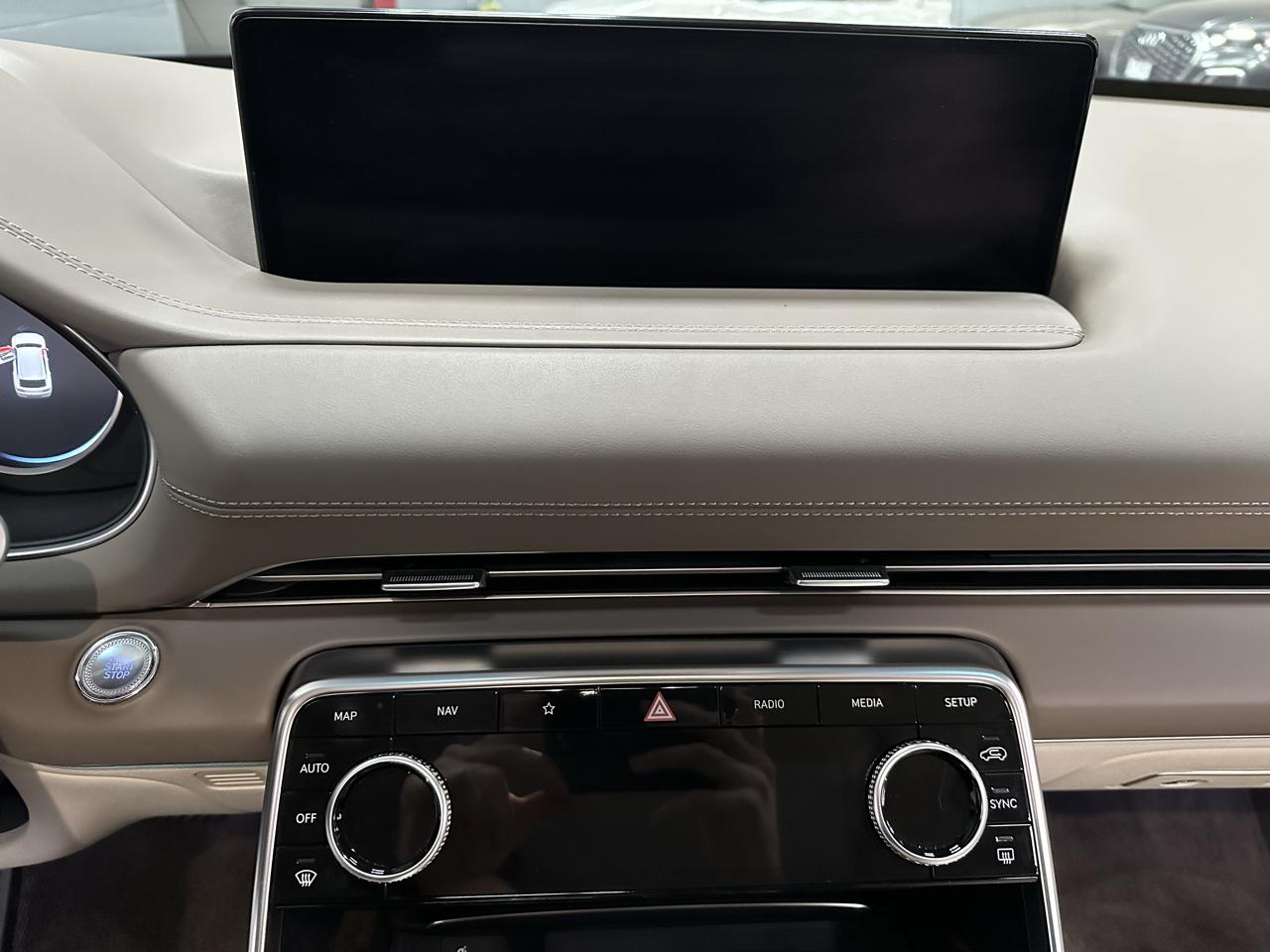 Genesis GV80 photo 19