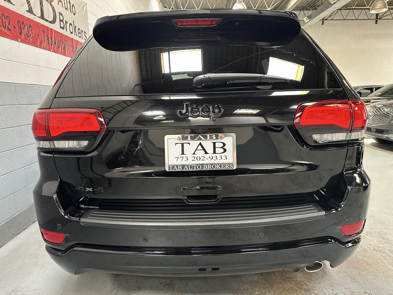 Jeep Grand Cherokee photo 4