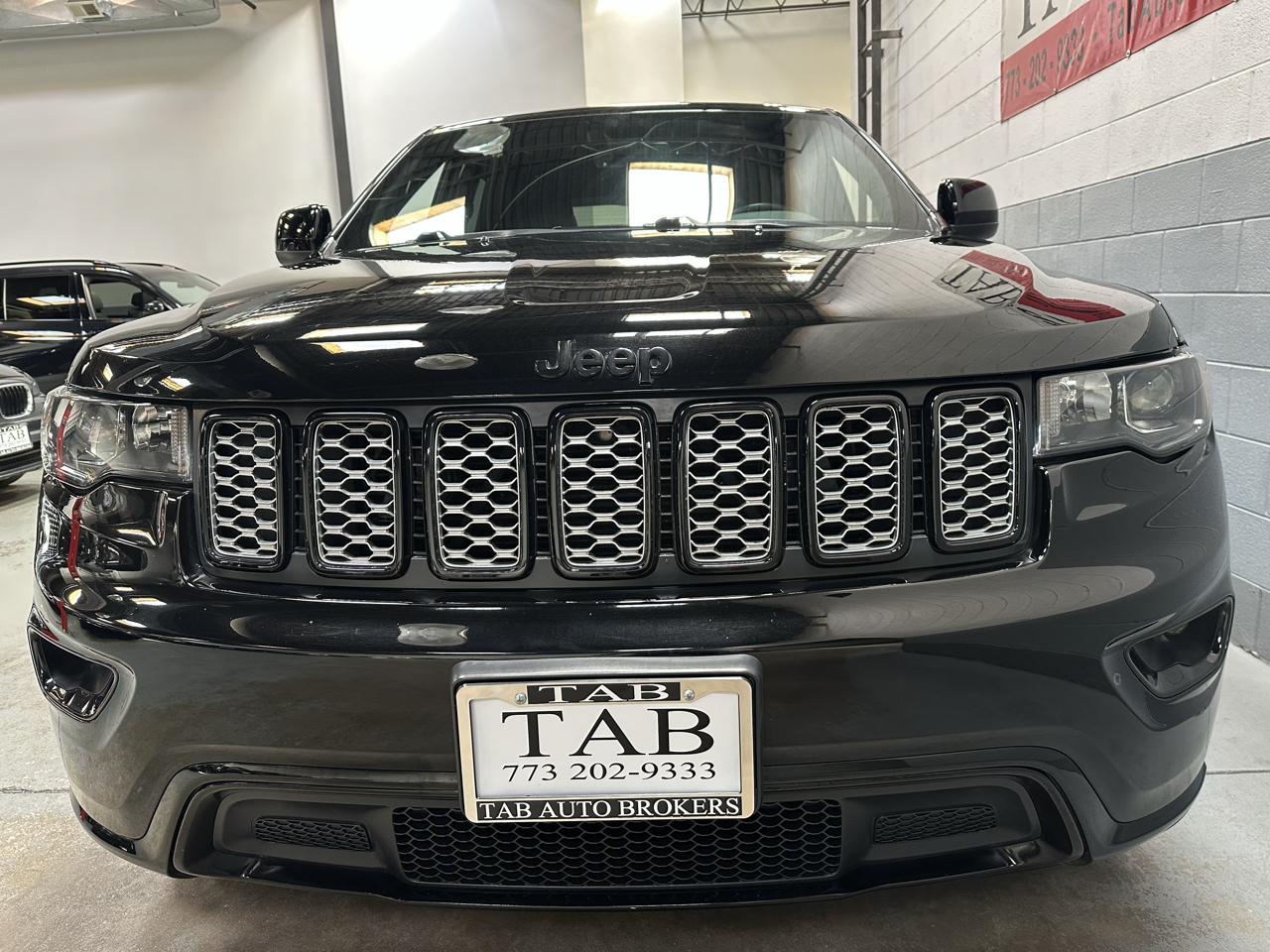 Jeep Grand Cherokee photo 7