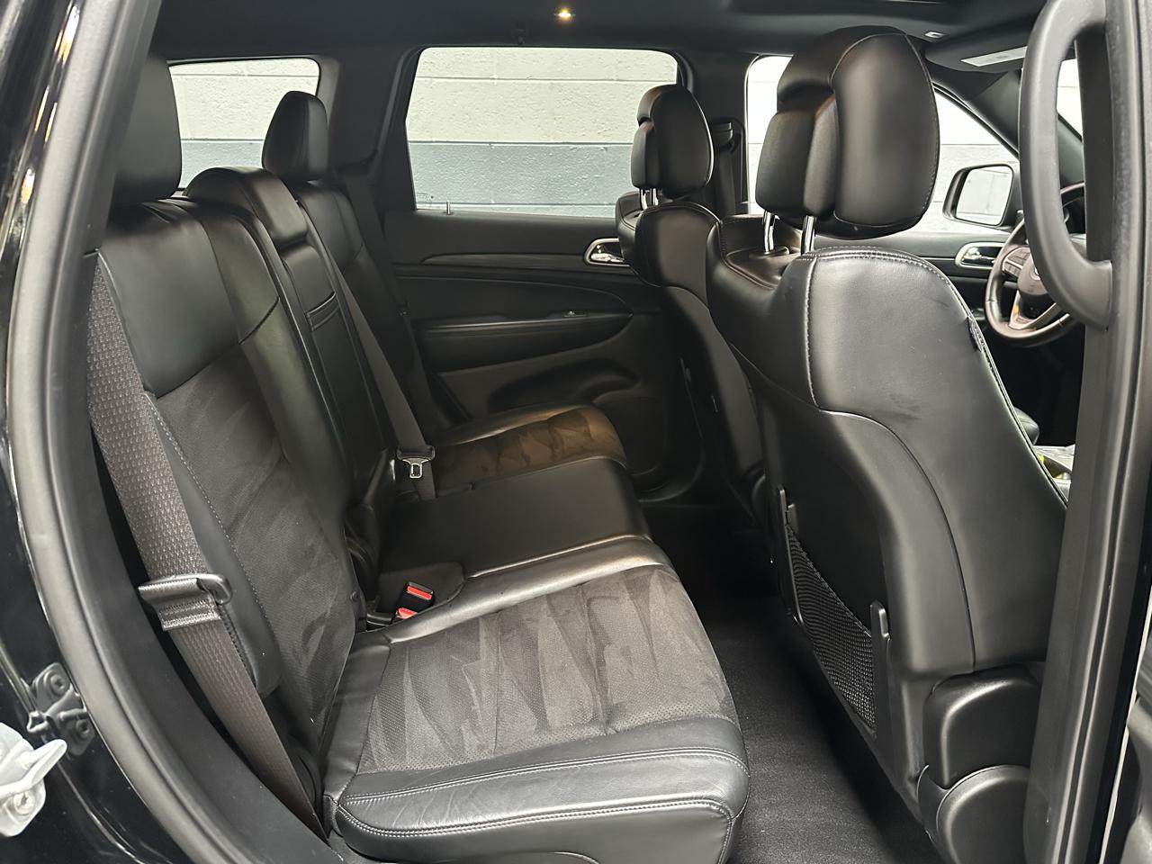 Jeep Grand Cherokee photo 11