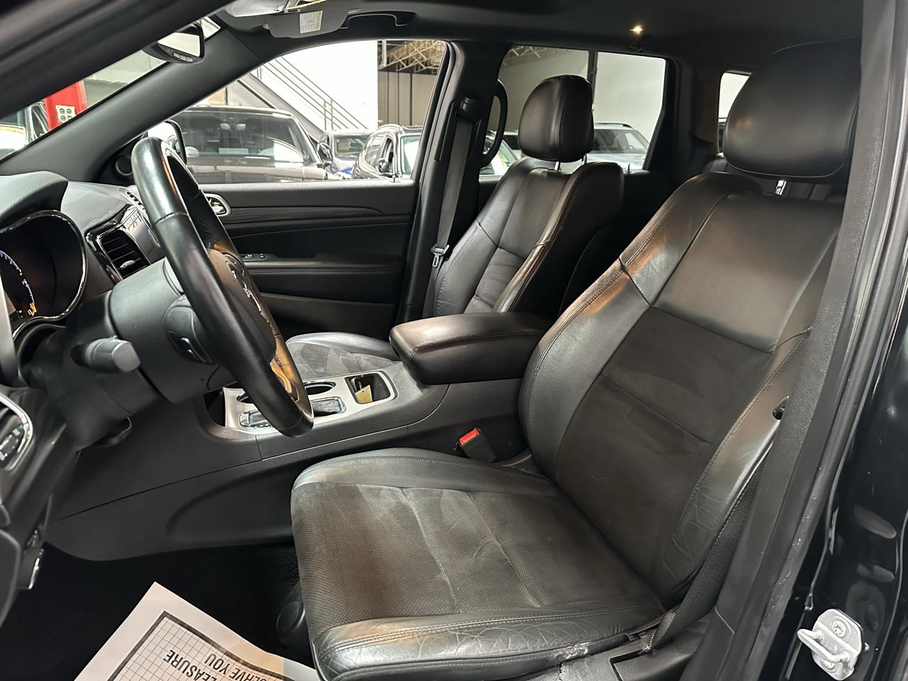 Jeep Grand Cherokee photo 16