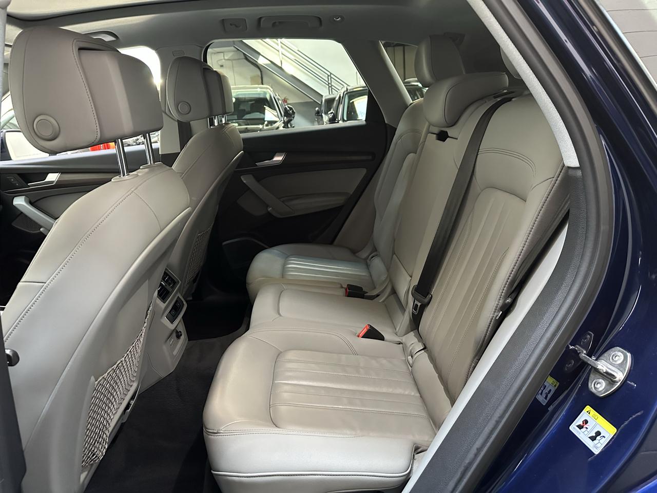 Audi Q5 photo 14
