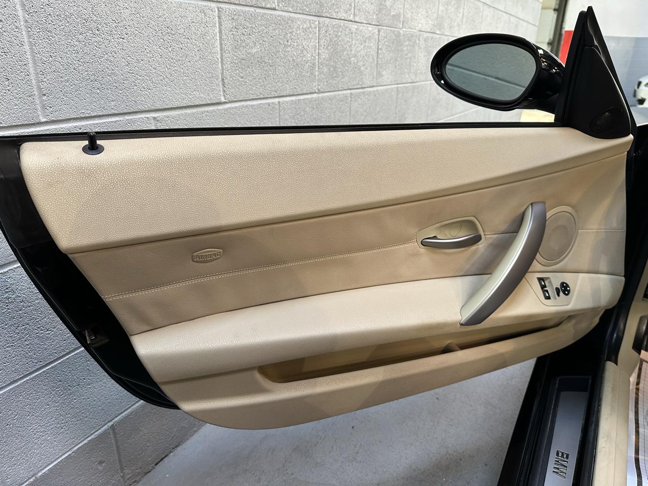 BMW Z4 2dr Roadster 2.5i 2005