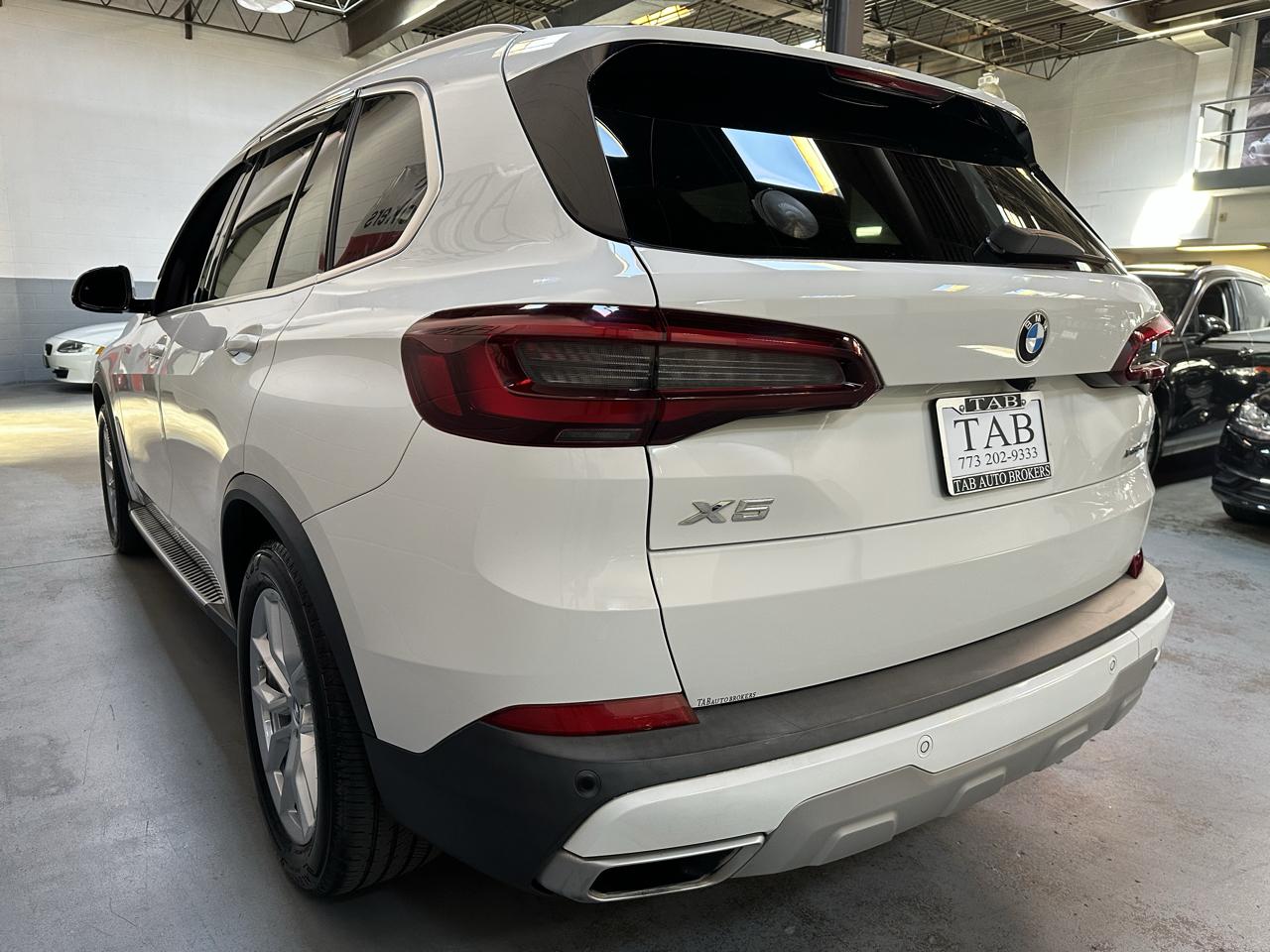 BMW X5 xDrive40i Sports Activity Vehicle 2021
