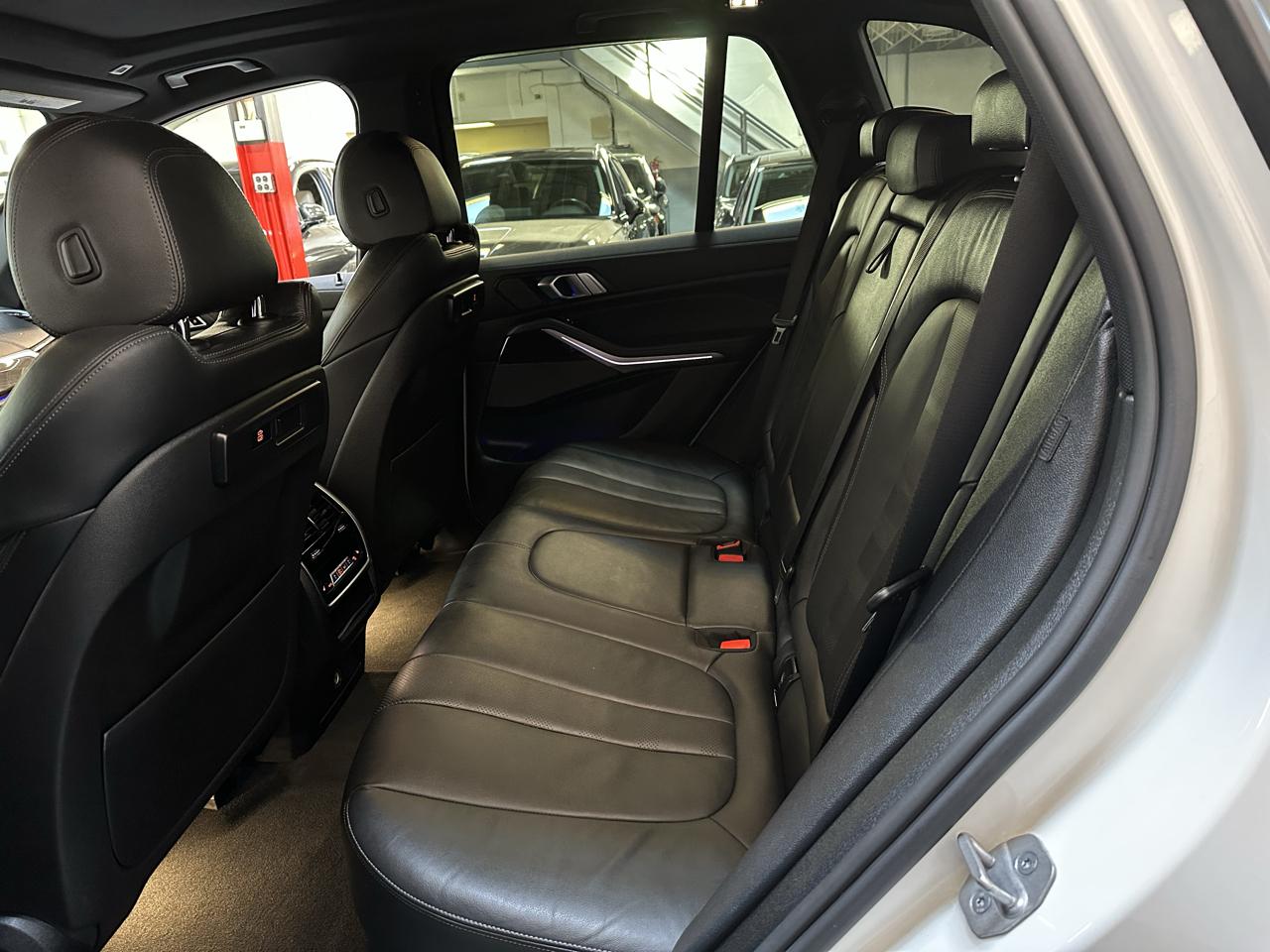 BMW X5 xDrive40i Sports Activity Vehicle 2021