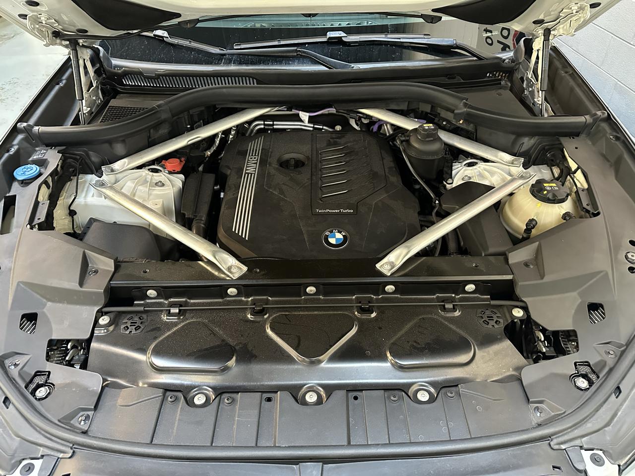 BMW X5 xDrive40i Sports Activity Vehicle 2021