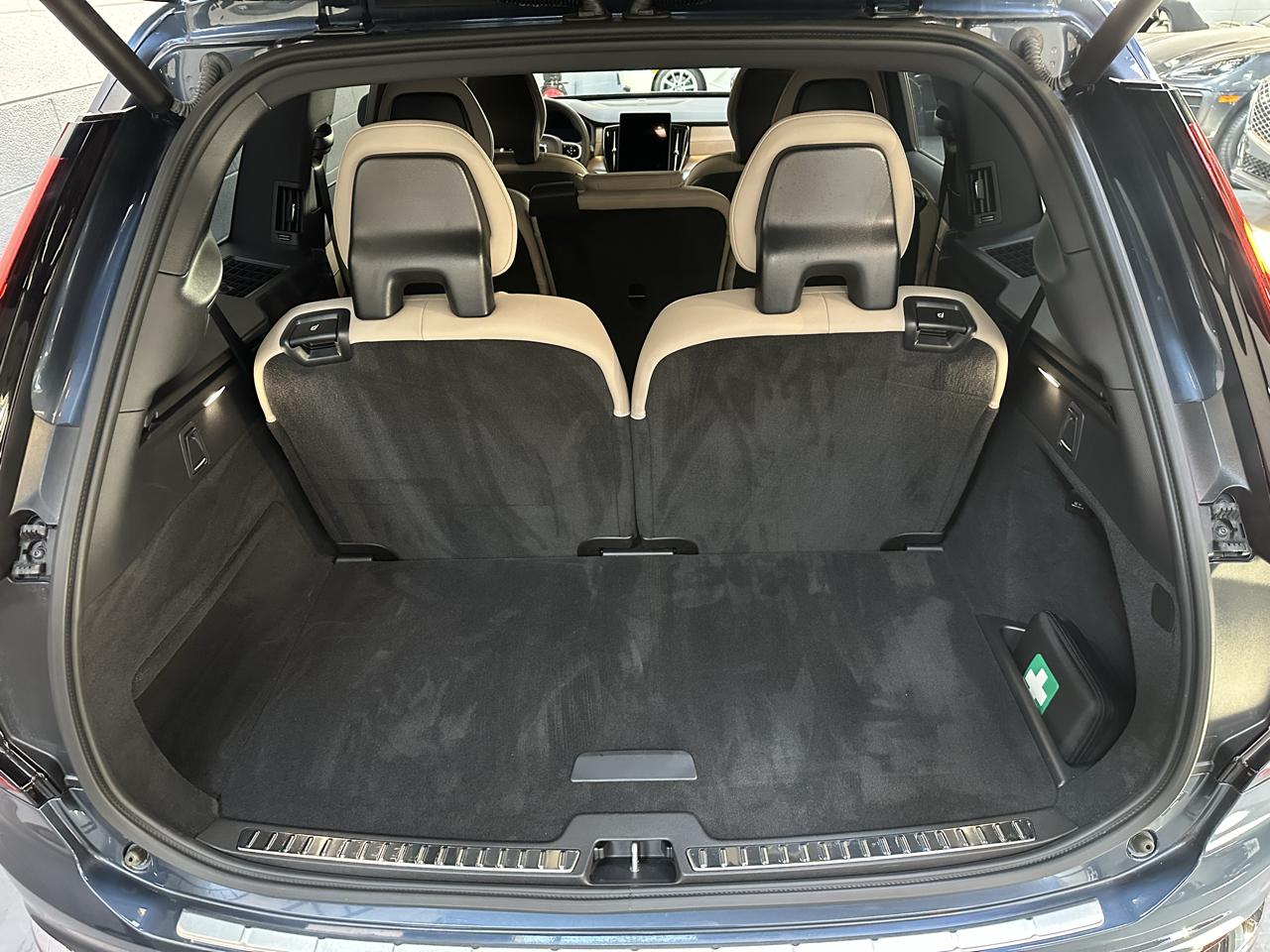 Volvo XC90 2025.5 B5 AWD Plus 7-Seater 2025